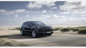 “크게 붙자” 수입차 업계도 ‘대형 SUV’ 신차 러시