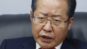 홍준표 “여의도 돌아가면 이명박·박근혜 석방 운동 전개”