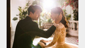 이필모♥서수연 웨딩화보 화제…“알콩달콩 사세요” 축하 봇물