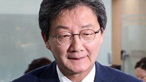 유승민 “경제·안보 위태로운 시대…정치 책임 더 무겁게 느껴져”