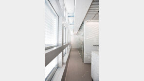 “햇빛에 강한 단아한 피부미인”…건축의 기본에 충실한 아산나눔재단 사옥