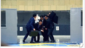 故노무현 대통령 눈물 흘린 ‘경호시범’…朴 전 대통령때 하지 않은 이유는