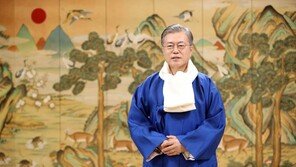 文대통령, 설 연휴 마치고 업무 복귀…2차 북미정상회담 실무회담 주시