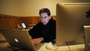 세계적인 사진기자 “해결사” 짐 디에츠(53) 사망