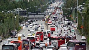 설 연휴 마지막 날 귀경길 정체 시작…“오후 4~5시 절정”