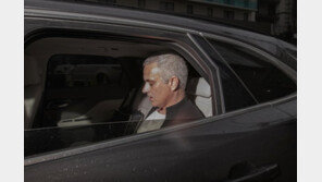 ‘탈세 혐의’ 무리뉴 감독, 징역 1년…감옥행은 피해