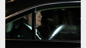 김정은-트럼프 260일만의 재회… 1차때와 달리 이틀간 ‘끝장논의’