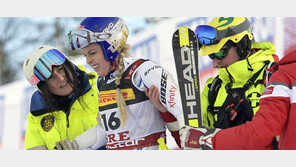 새로운 女帝 앞에서 넘어진 린지 본