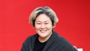 연극 ‘자기 앞의 생’… “로자를 연기하며 사람 대 사람으로 마주하는 경험 하게 돼”