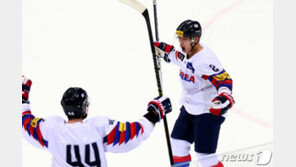 男 아이스하키, 카자흐스탄에 1-5 패…레거시컵 2연패