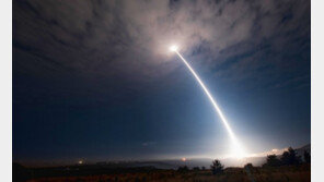 INF 탈퇴선언한 미·러, ICBM 시험발사로 ‘맞불’