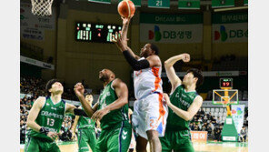‘로드 23점’ 전자랜드, 포스터 빠진 DB 꺾고 5연승 질주