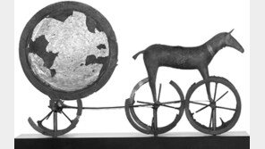 [책의 향기]말잔등에 올라탄 문명, 인류의 운명을 바꾸다