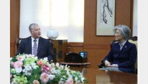 평양 다녀온 비건 “생산적 대화…다음 단계로 진입 고대”