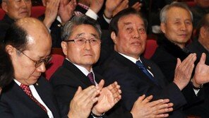 여야, ‘5·18 폄훼’ 한국당에 “망언”…나경원 “당 입장 아냐”