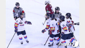 女 아이스하키, 라트비아 제압…김상준 감독 부임 후 첫 승