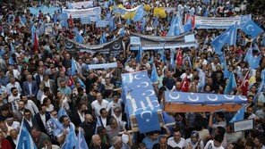 터키, 중국에 “위구르족 탄압 중지, 강제수용소 폐쇄” 주문