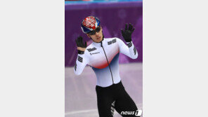 황대헌·김건우, 쇼트트랙 월드컵 6차 대회서 나란히 금메달