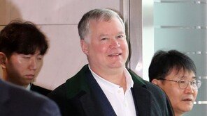 美비건, 1주일 간 北비핵화 ‘광폭 행보’ 마치고 본국으로