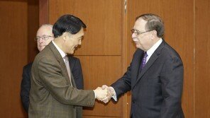 한미방위비분담협정 가서명…8.2% 오른 1조380억원대