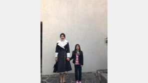 [내가 왜 떴게?] 이것이 유전자의 힘…전미라, 딸 인증샷