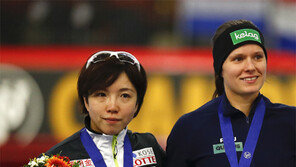 고다이라, 스톱… 빙속 女500m 3년 37연승 끝