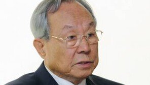 박관용 “한국당 전대 연기 있을 수 없어…보이콧? 코미디보다 더한 일”