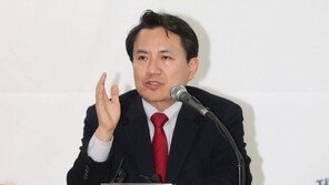 주자들 불출마, 김진태 윤리위 제소…한국당 전당대회 난항