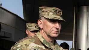 주한美사령관 “ 2차 북미회담 긍정적 신호…北군사력엔 변화없어”