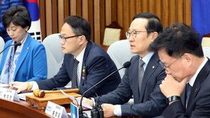 홍영표 “5·18 망언 3인방 여전히 정신 못차려…사과 어이없어”