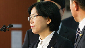 이정희, ‘종북세력’ 비난 보수단체 손배소 2심 일부승소…원심 결과 뒤집혀