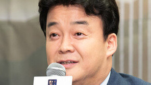 [연예뉴스 HOT5] 백종원, 광고 수익금 기부