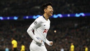 손흥민, 도르트문트전 평점 7.3점…MOM은 도우미 베르통언