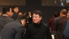 이웅열 전 코오롱 회장, ‘차명주식’ 숨겼다…금융실명제 위반 불구속 기소