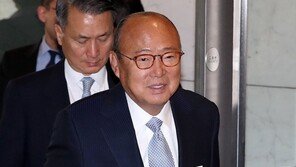 한화 김승연 경영일선 복귀 임박…첫 과제는 ‘폭발사고 수습’