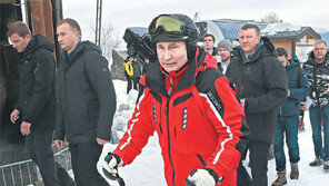 해발 2000m서 스키 즐기는 푸틴