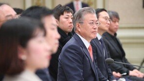 文대통령 국정지지율 47%…민주 40%·한국 19%·정의 8%·바른미래 8%