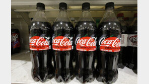 중국계 美여성, 코카콜라 포장재 기밀 中에 넘기려다 ‘쇠고랑’