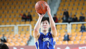 송교창 대신 농구대표팀 첫 발탁된 대학생 이정현