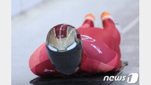 윤성빈, 스켈레톤 7차 월드컵 ‘동메달’…세계 랭킹 2위로 하락
