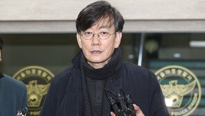 ‘폭행·협박 공방’ 손석희, 19시간 조사…“사실 곧 밝혀질 것”