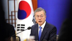 文대통령 국정지지도 49.8%…전주 대비 0.6%p 하락 ‘보합세’