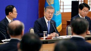 文 대통령, ‘5·18 망언’ 논란에 “국민들이 단호히 거부하길”