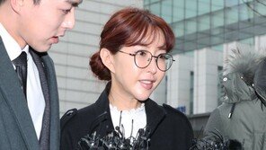 ‘7억대 도박’ 슈, 1심 집행유예…법원 “잘못 반성 감안”