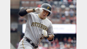 피츠버그 사장 “강정호는 와일드카드…30홈런도 가능”