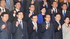 창원 찾아간 여당 “지역경제 살리기 전폭지원”