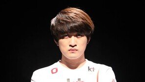 ‘스타크래프트 전설’ 이영호, 낙태 설전으로 이미지 급락