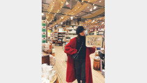 [내가 왜 떴게?] 윤아가 손에 들면 CF가 된다…소녀시대 윤아, 요리도 장비빨