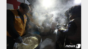 “옷가지도 못챙겨”…대구 목욕탕 화재 5~7층 이재민들 “눈앞이 캄캄”