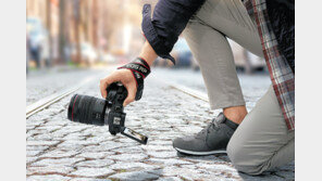 더 작고 더 싸게… FF미러리스 새 강자 떴다